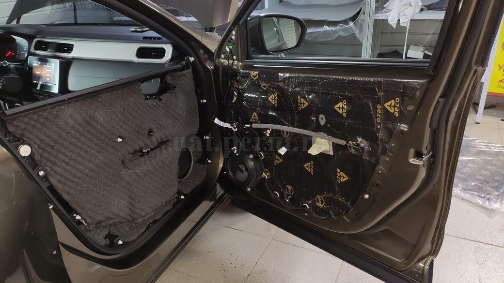 Шумоизоляция дверей Renault Arkana