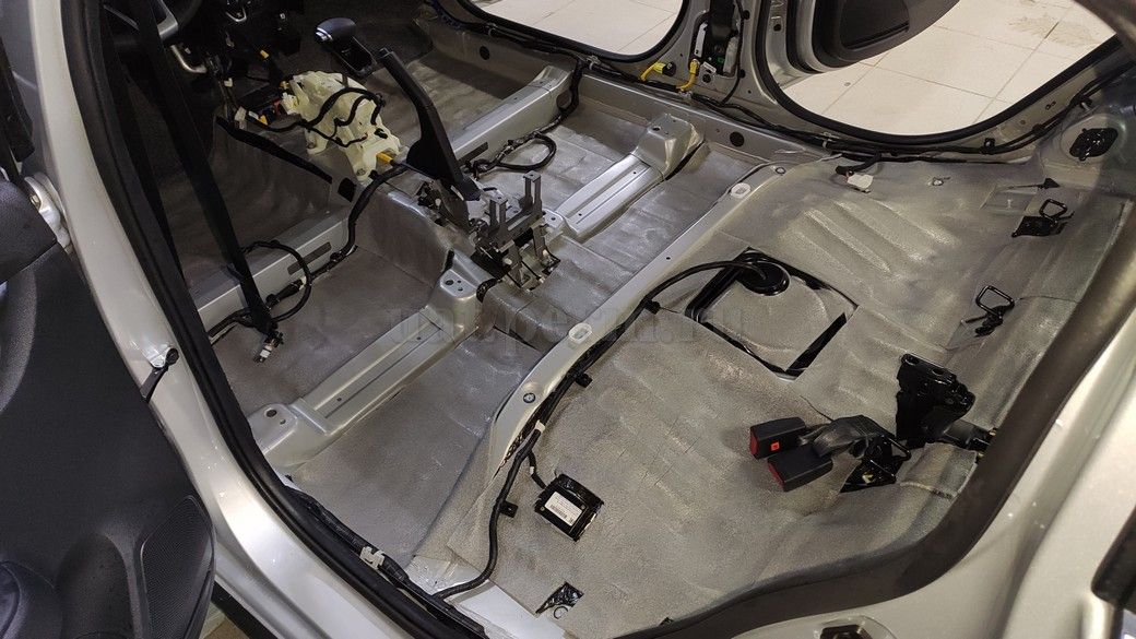 KIA RIO X - шумоизоляция пола