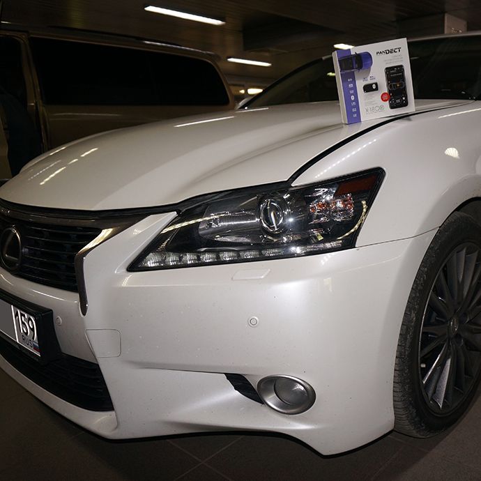 Lexus GS350 - Установка автосигнализации Pandect X-1800BT