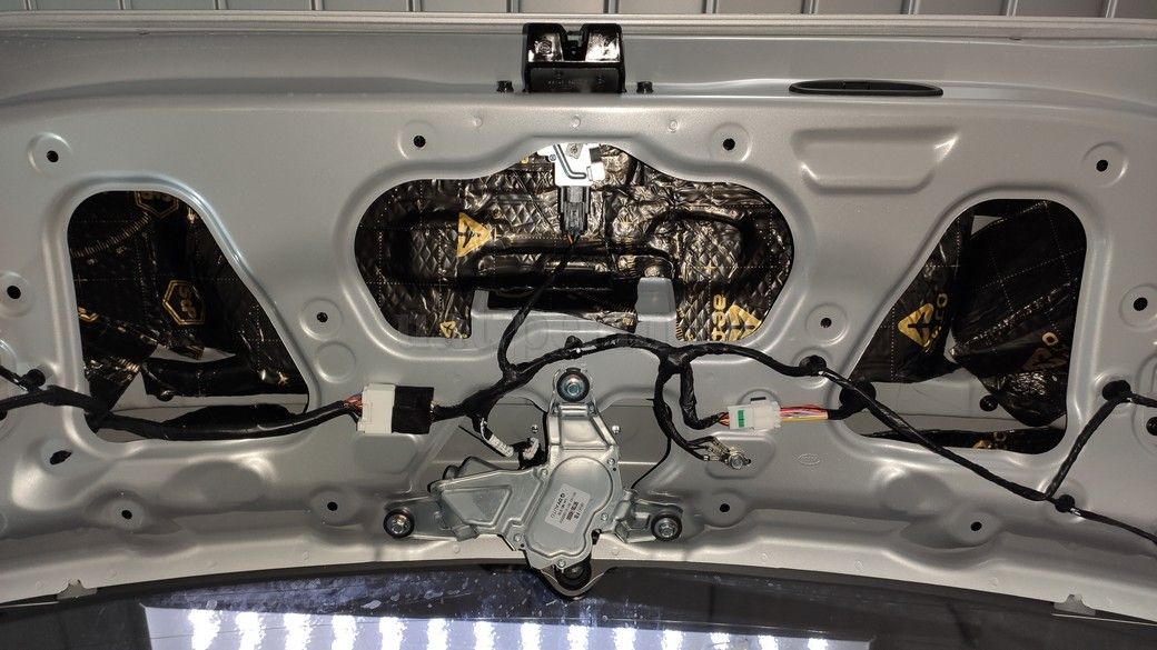 Шумоизоляция крышки багажника KIA RIO X