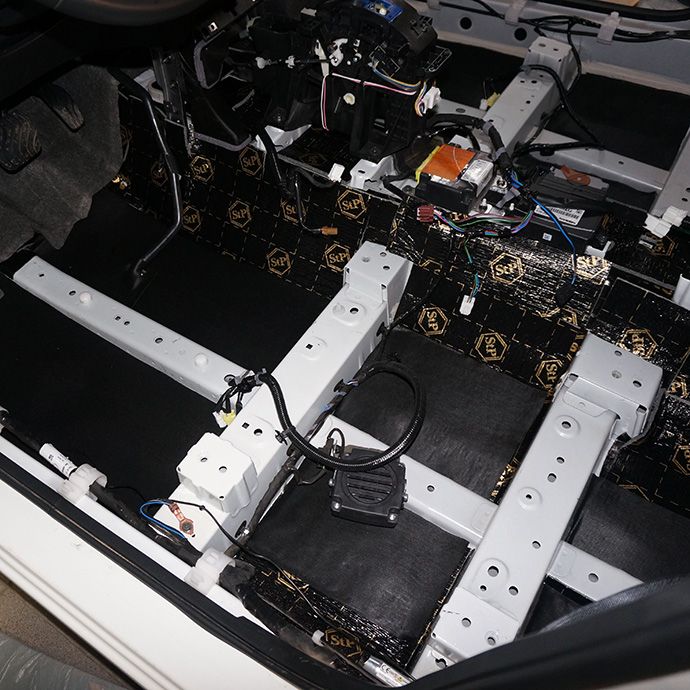 Nissan Qashqai - шумоизоляция