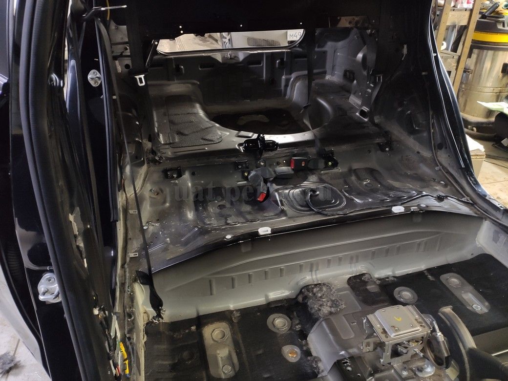 KIA RIO - шумоизоляция пола и багажника