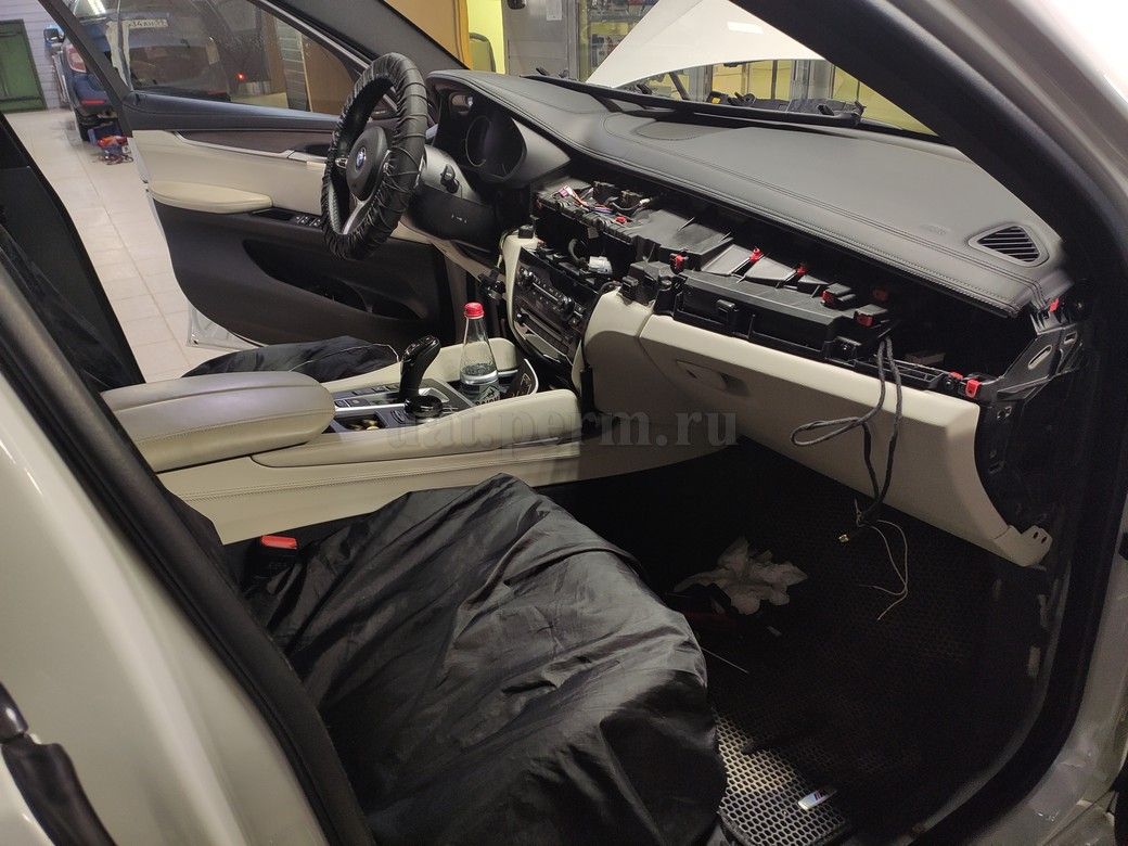 BMW X6 - Установка автосигнализации Pandora DXL 4710