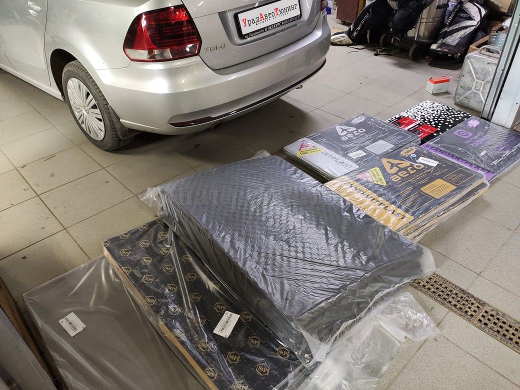 Шумоизоляция VW Polo