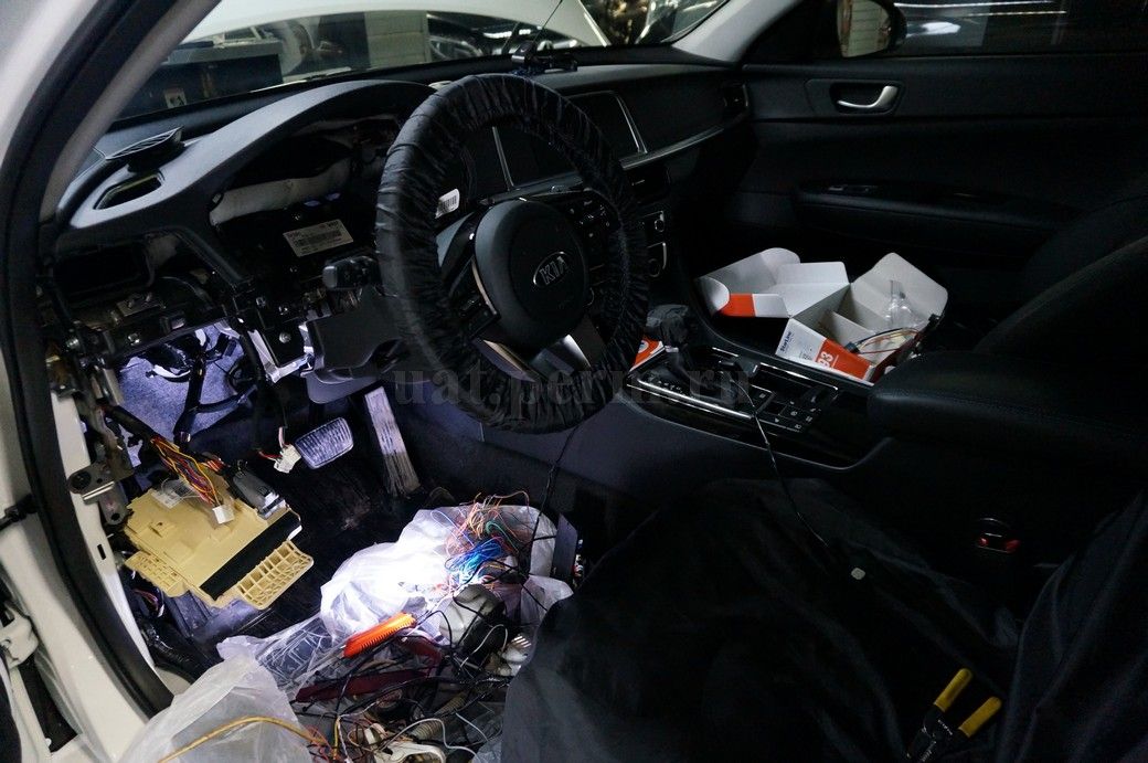 Установка автосигнализации StarLine A93 на KIa Optima