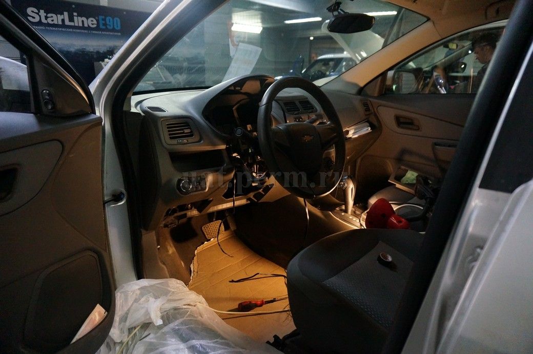 Chevrolet Cobalt - установка автосигнализации StarLine A93