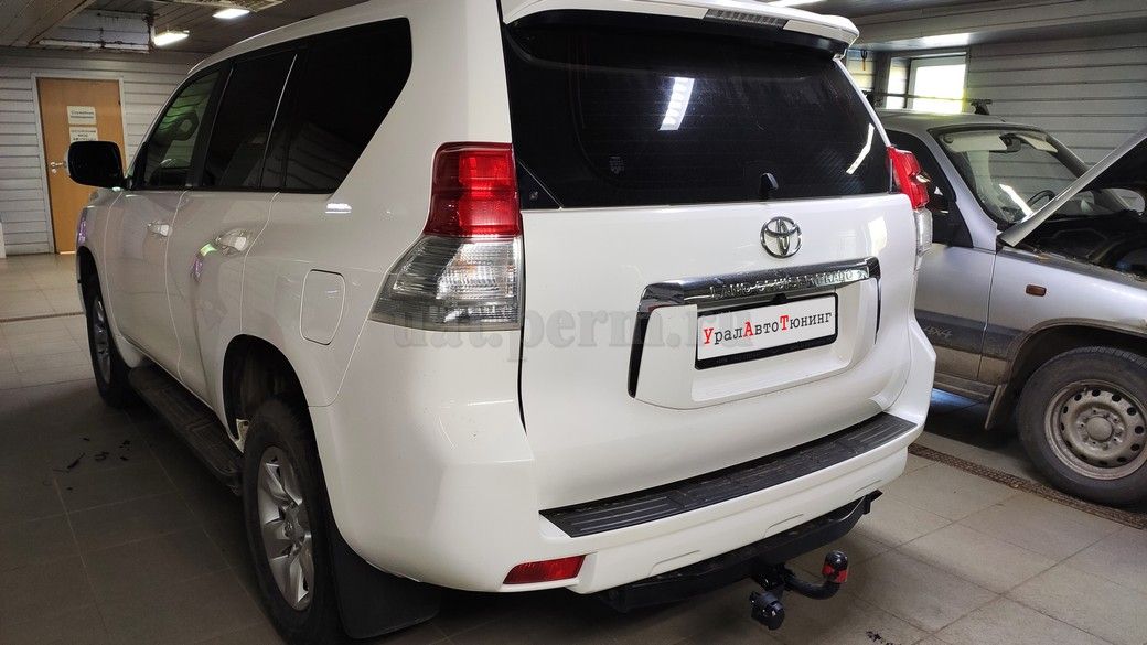 Toyota Land Cruiser Prado - установка автосигнализации StarLine S96