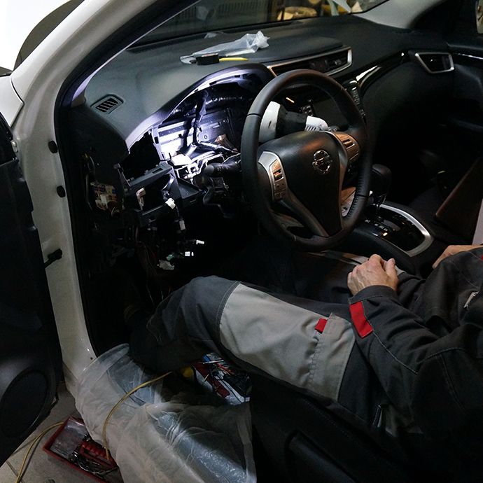 Nissan Qashqai - Установка автосигнализации Pandect X-1900BT