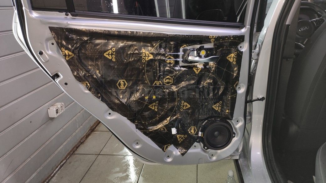 KIA RIO X - шумоизоляция дверей