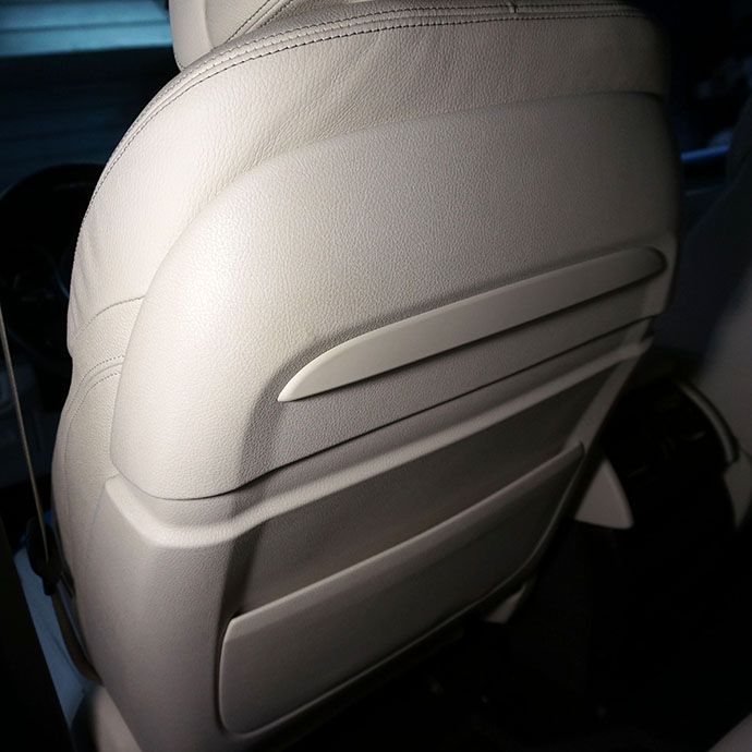 BMW X5 - Ремонт и покраска кожи
