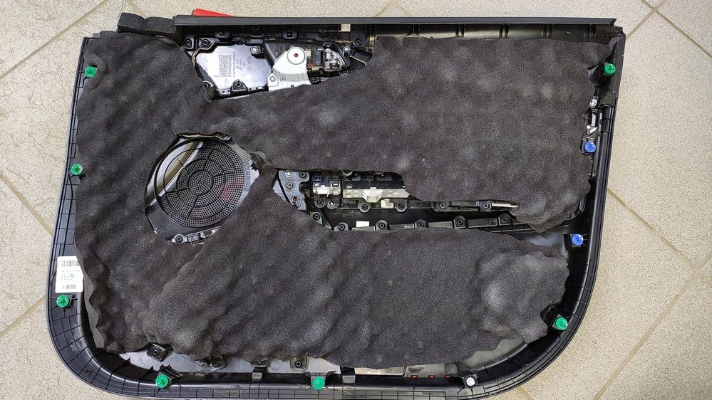 Шумоизоляция дверей KIA Ceed