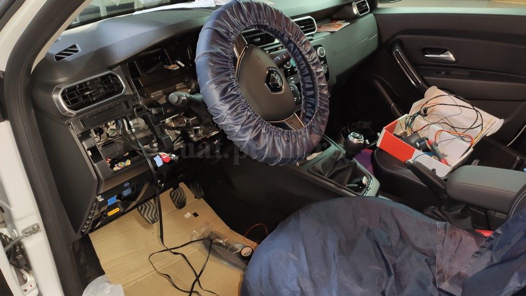 Установка автосигнализации StarLine A93 на Renault Duster II