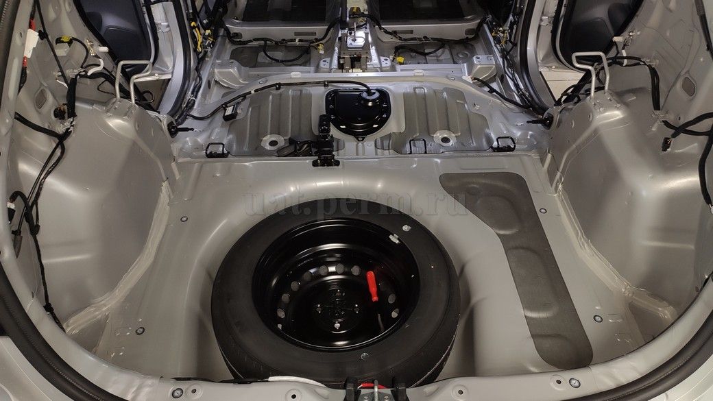 Subaru Forester - шумоизоляция багажника