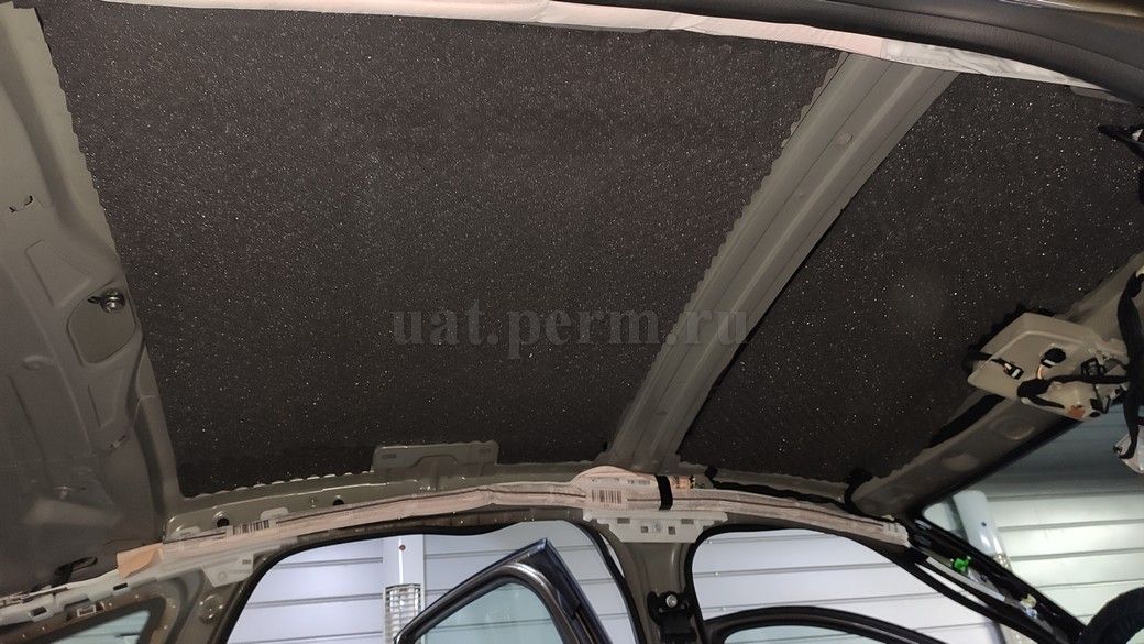Шумоизоляция крыши Renault Arkana
