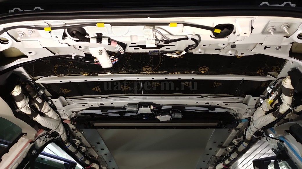 Toyota Highlander (XU60) - шумоизоляция крыши