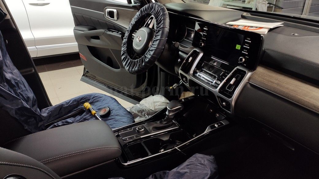 Установка автосигнализации StarLine E96 (v.2) на Kia Sorento