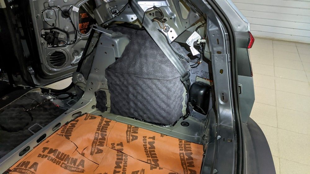 Шумоизоляция багажника Skoda Karoq