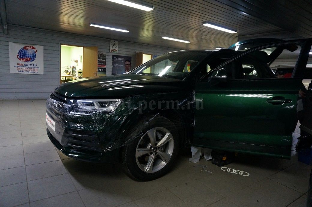 Audi Q5 - установка охранного комплекса