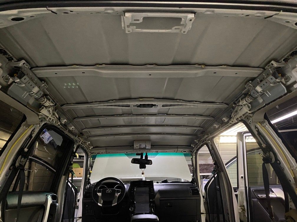 Шумоизоляция крыши Toyota Land Cruiser Prado