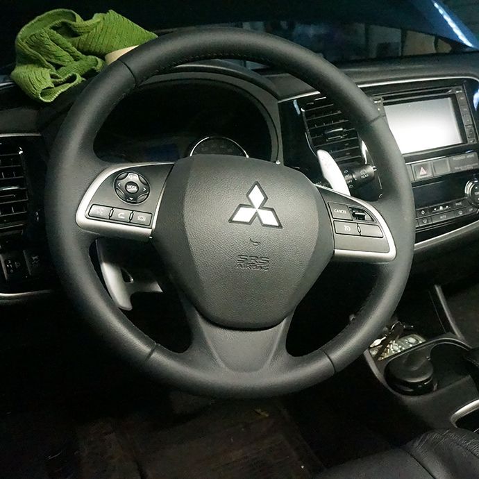 Mitsubishi Outlander - Покраска руля