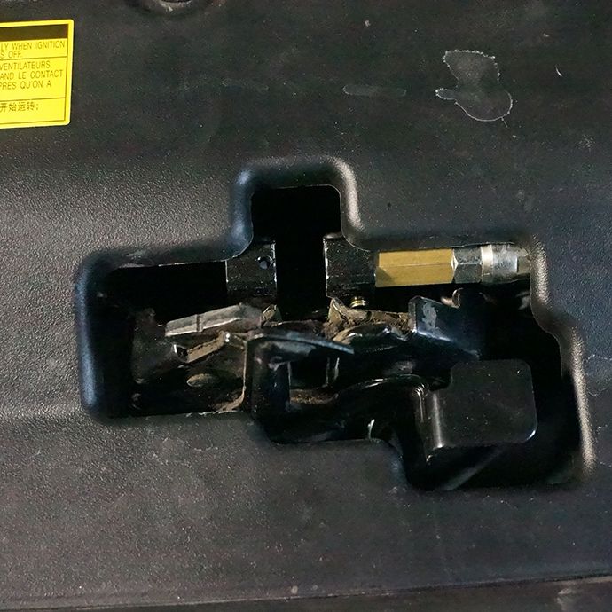 Toyota Highlander - Установка охранного комплекса