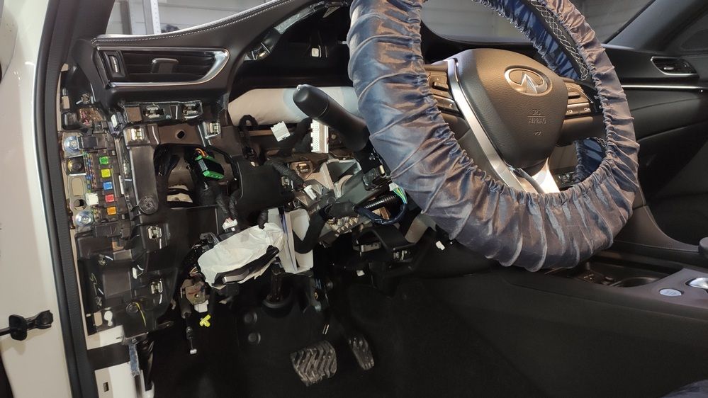 Установка автосигнализации StarLine E96 (v.2) на Infiniti QX55