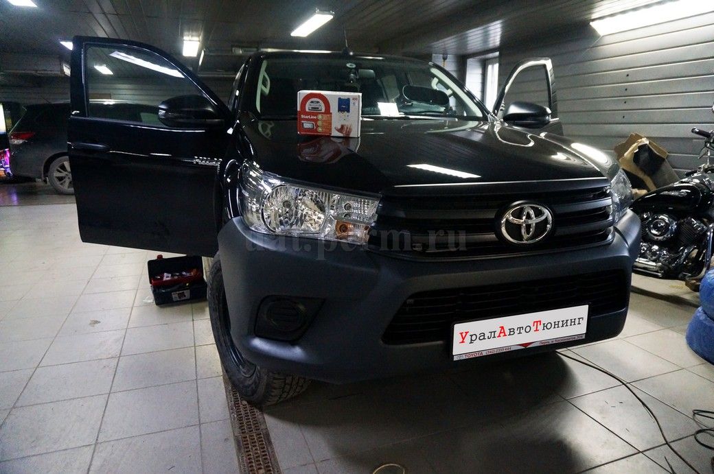 Toyota Hilux - установка автосигнализации StarLine A93