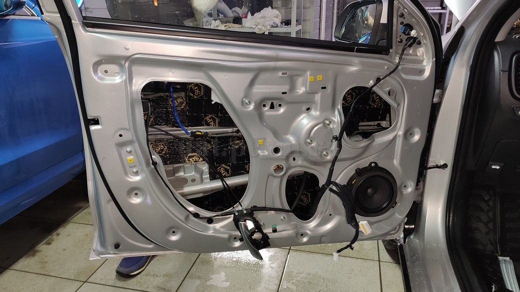 KIA RIO X - шумоизоляция дверей