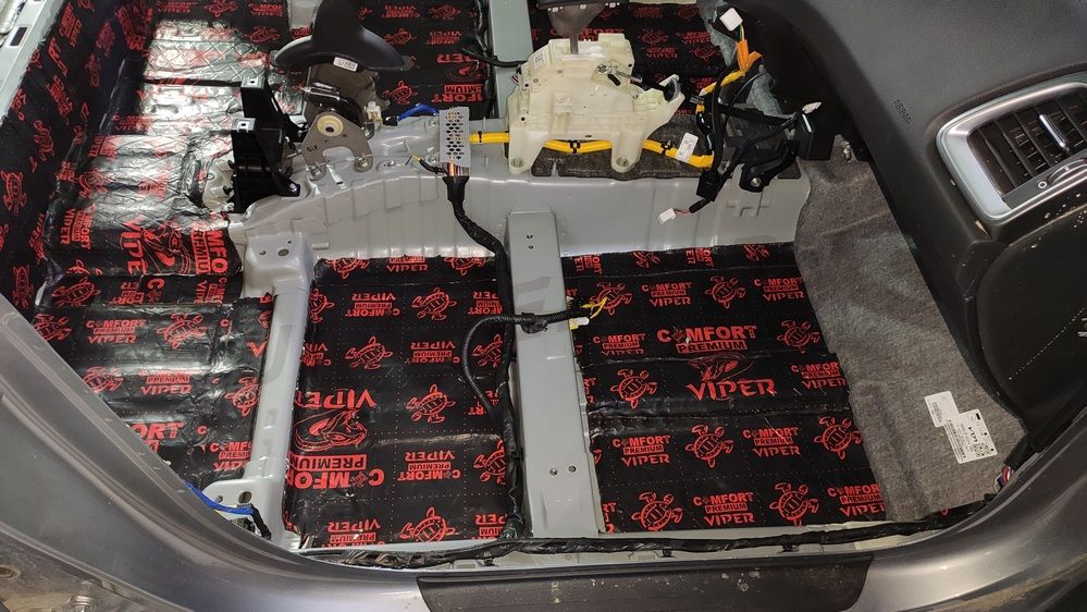 Шумоизоляция пола KIA Ceed