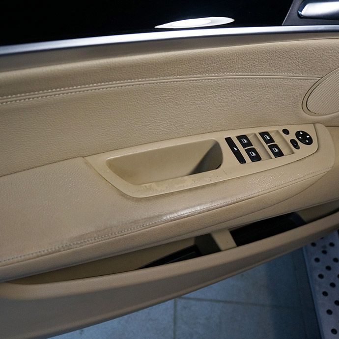 BMW X5 - ремонт и покраска кожи