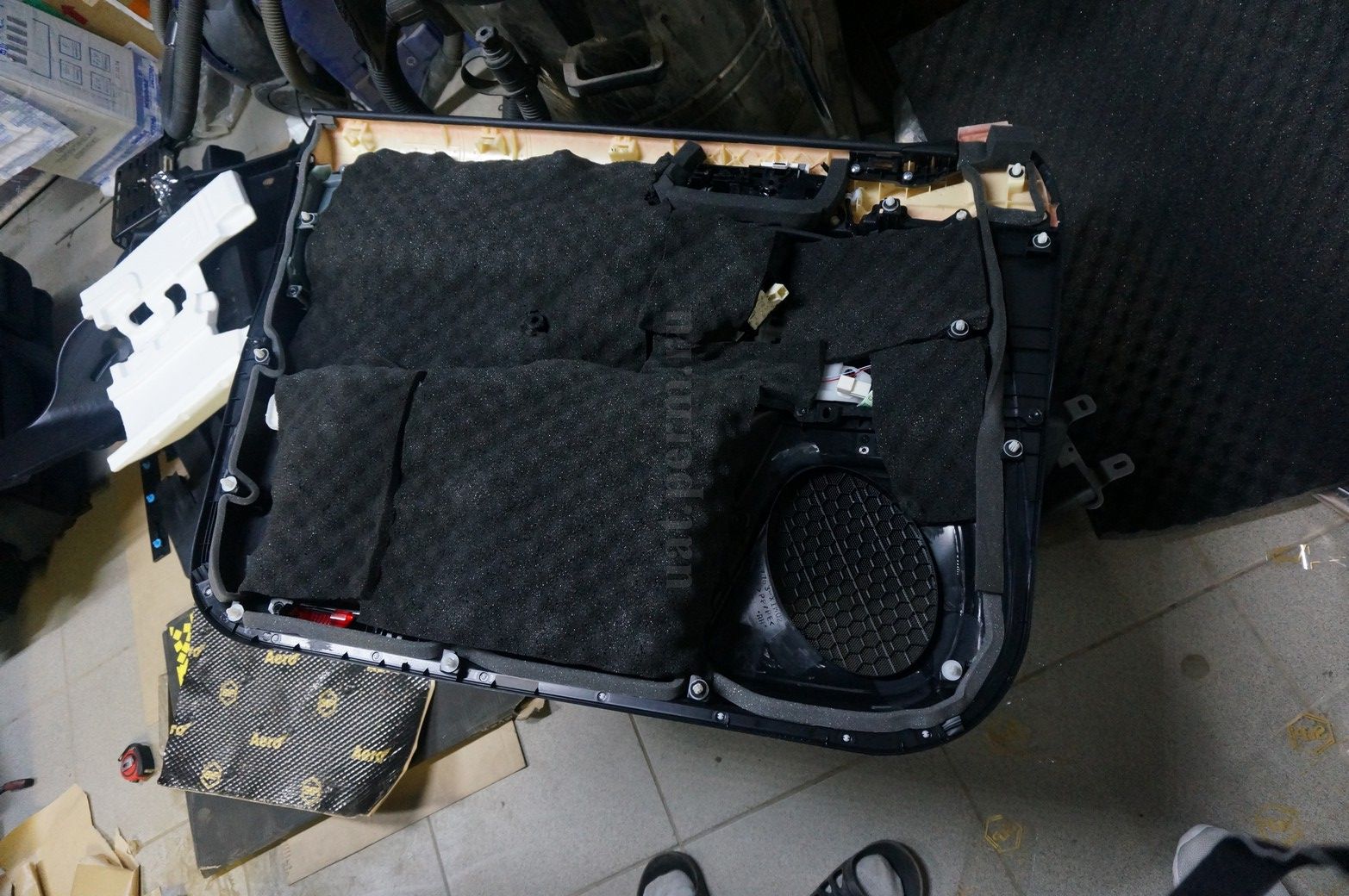 Toyota Land Cruiser Prado - шумоизоляция