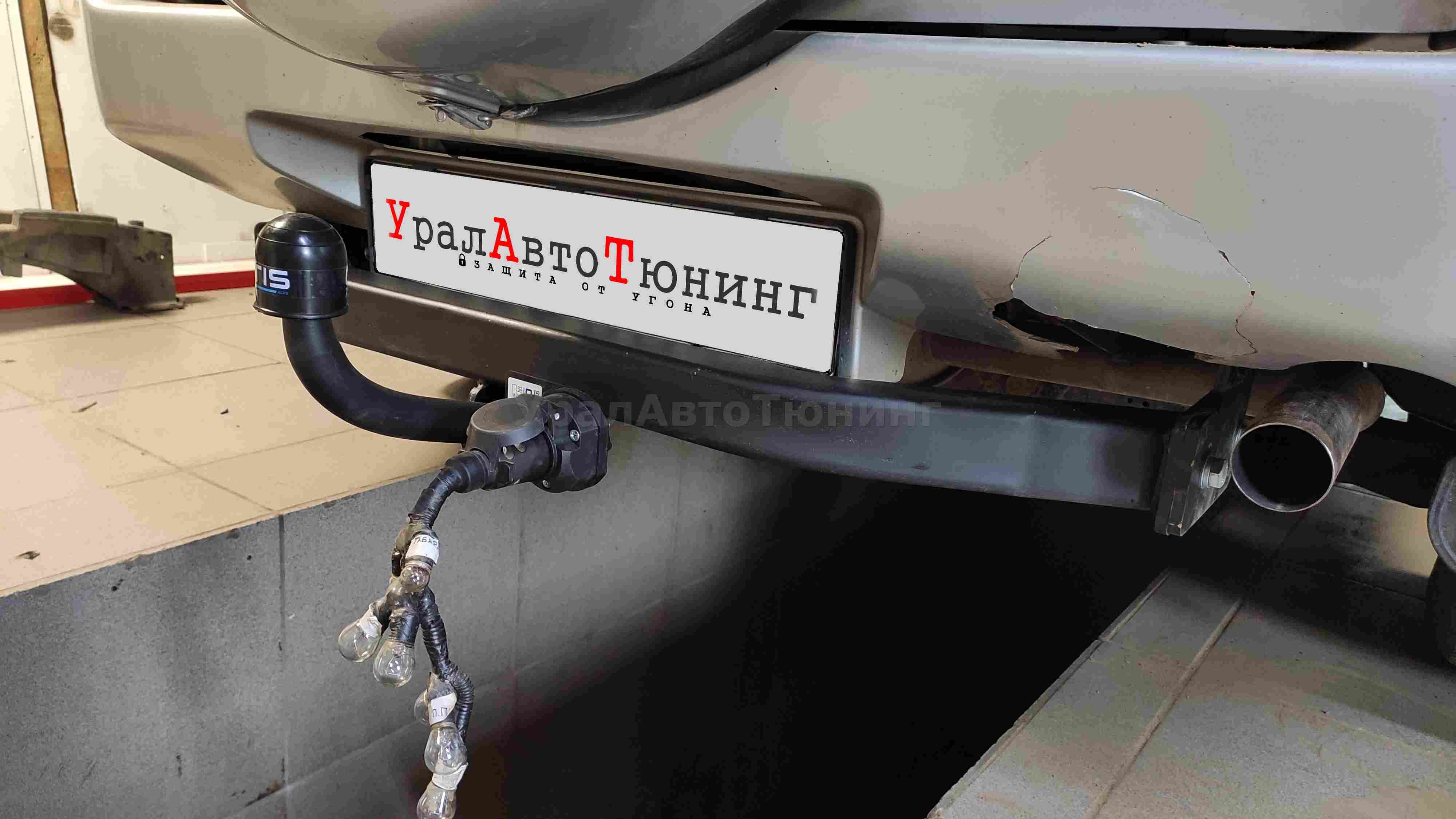 Установка фаркопа на Suzuki Grand Vitara