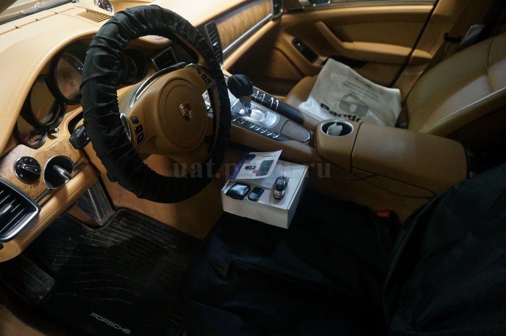Установка автосигнализации Pandect X-1800BT на Porsche Panamera