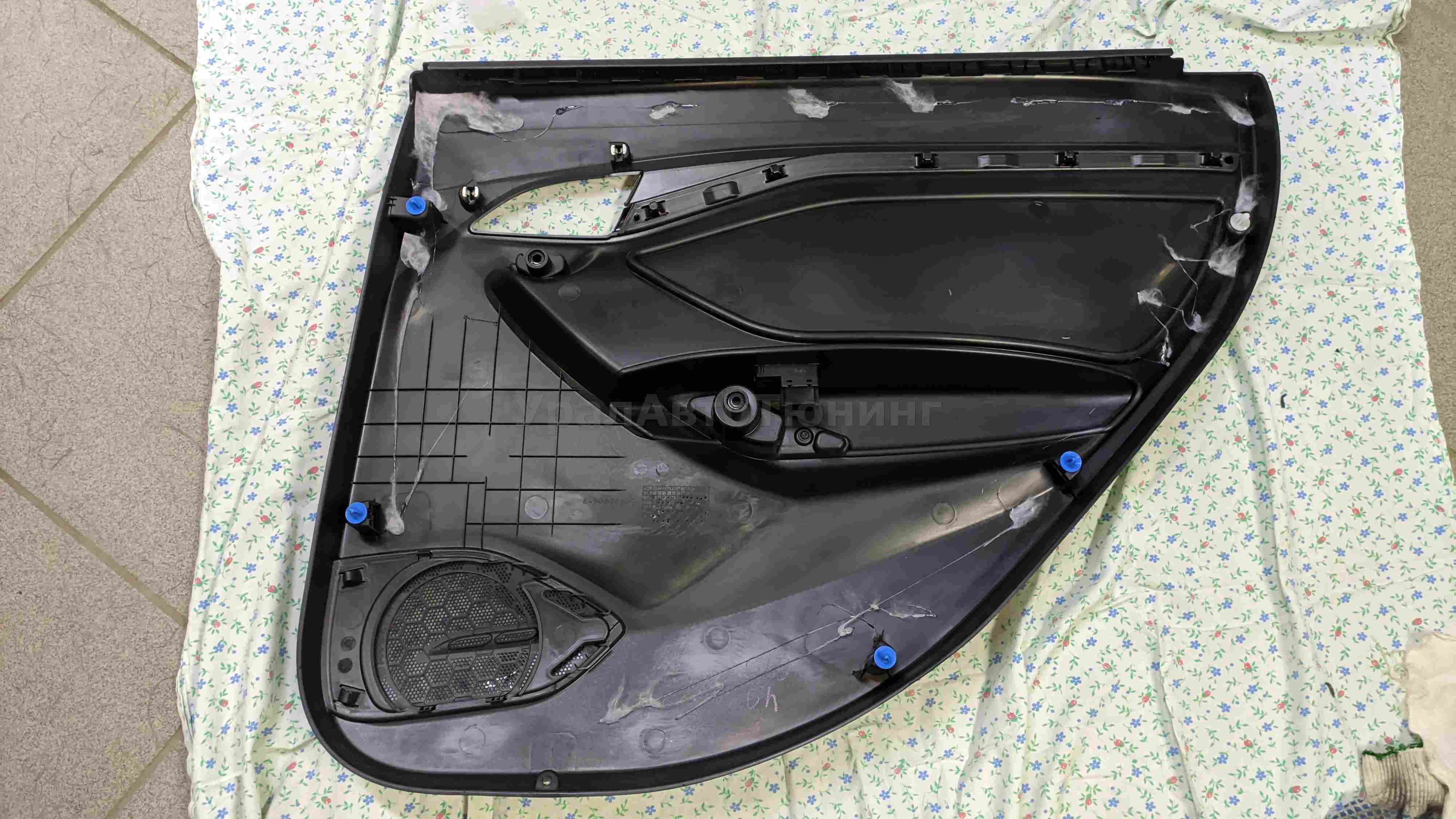 Шумоизоляция дверей Lada Vesta