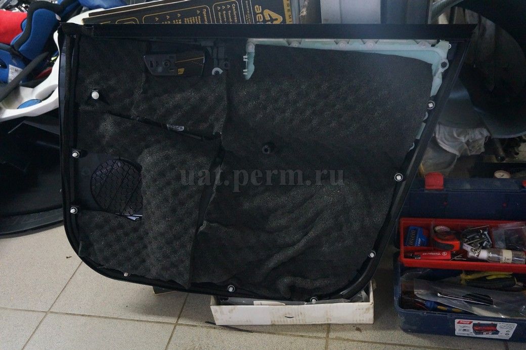 Toyota Rav-4 - шумоизоляция
