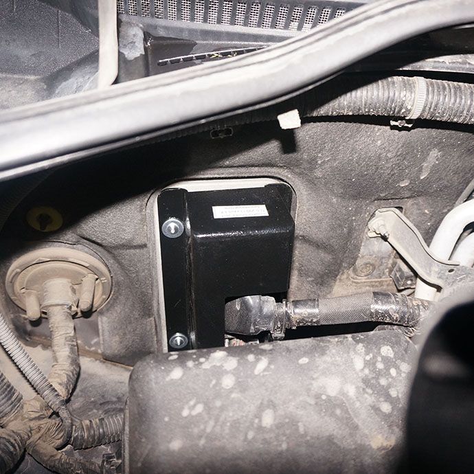 Toyota Land Cruiser 200 - Установка охранного комплекса