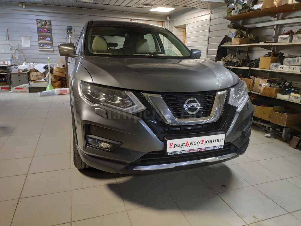 Nissan X-Trail - установка фаркопа