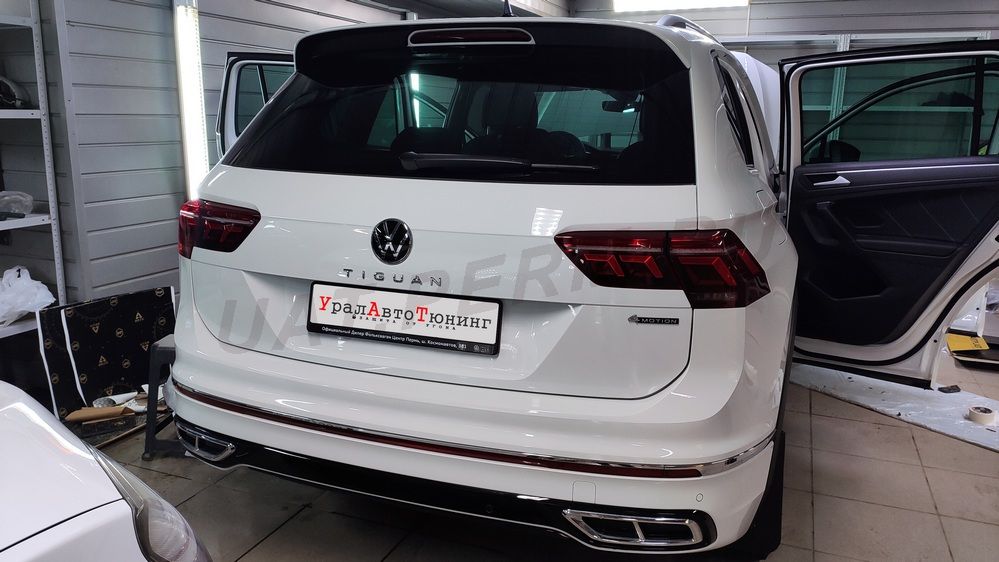 Шумоизоляция VW Tiguan