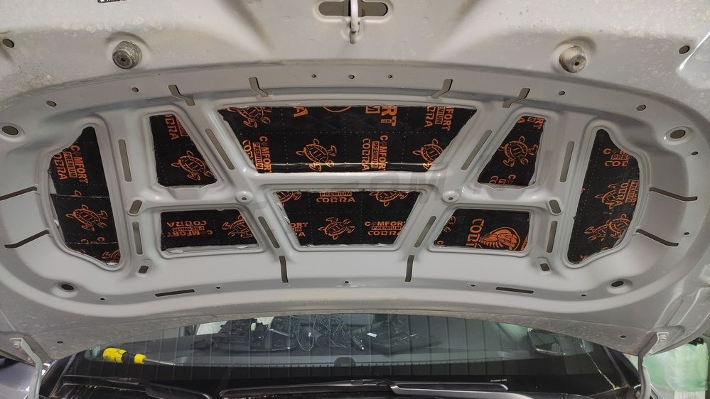 Шумоизоляция капота KIA Ceed