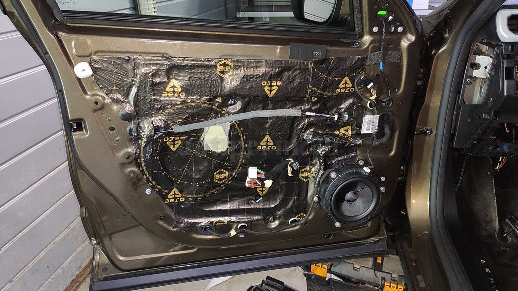 Шумоизоляция дверей Renault Arkana