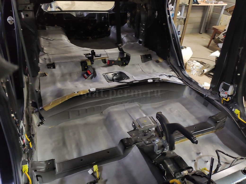 KIA RIO - шумоизоляция пола и багажника