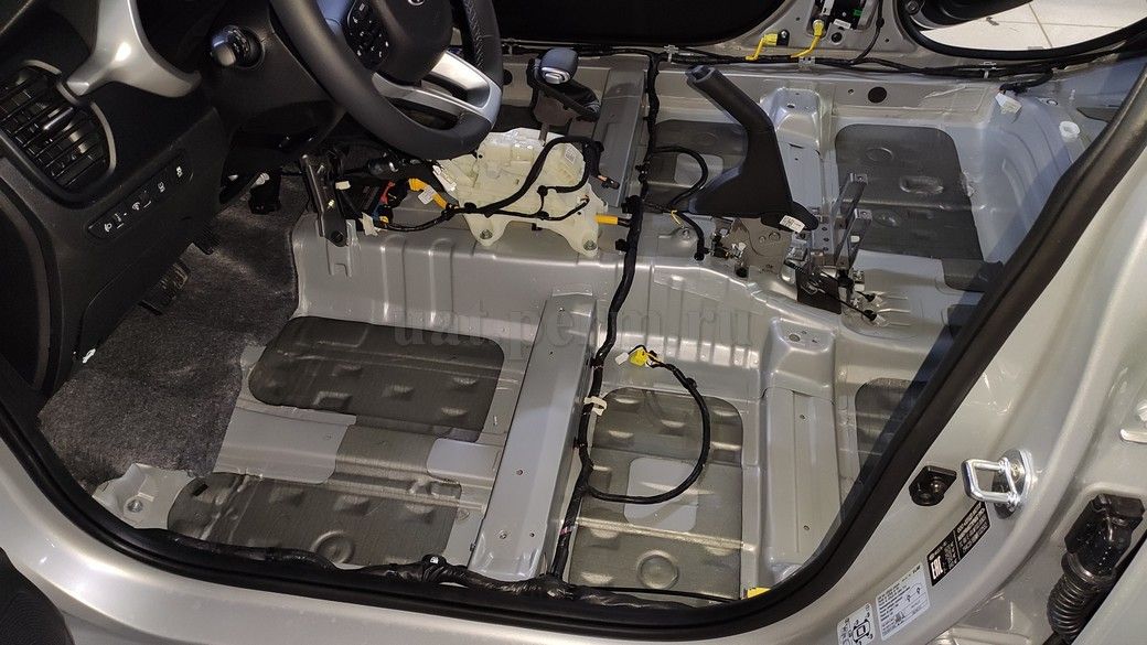KIA RIO X - шумоизоляция пола