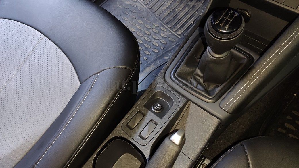 Установка подогрева сидений на Renault Kaptur