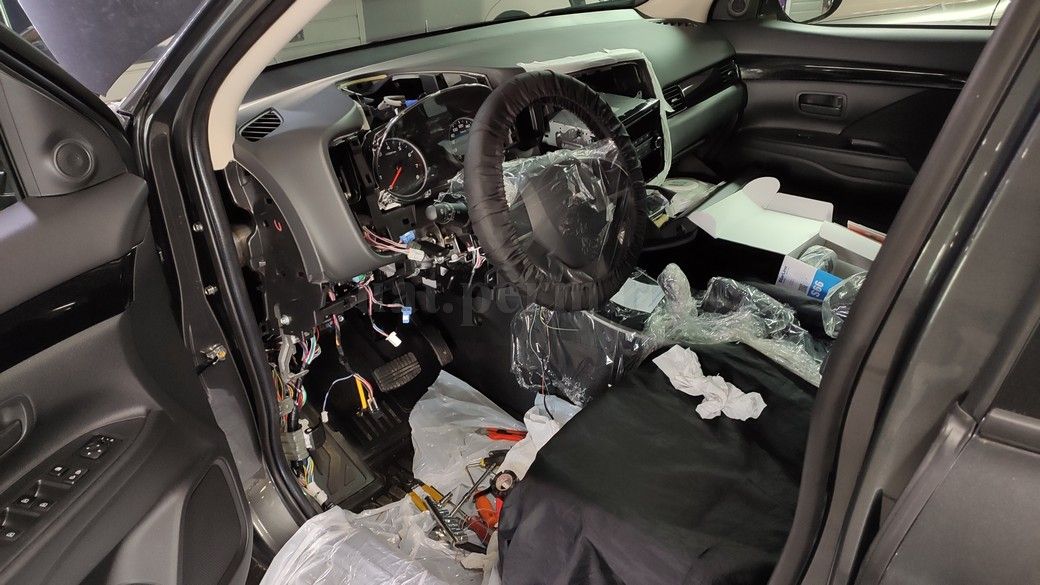 Mitsubishi Outlander - защита от угона