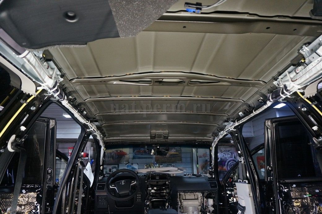 Toyota Land Cruiser Prado - шумоизоляция