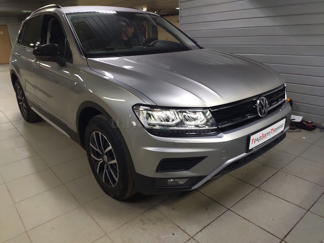 VW Tiguan - установка охранного комплекса