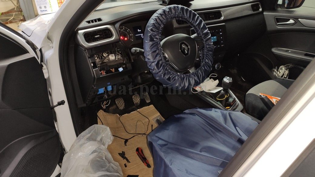 Renault Arkana - установка автосигнализации StarLine E96 v2 BT