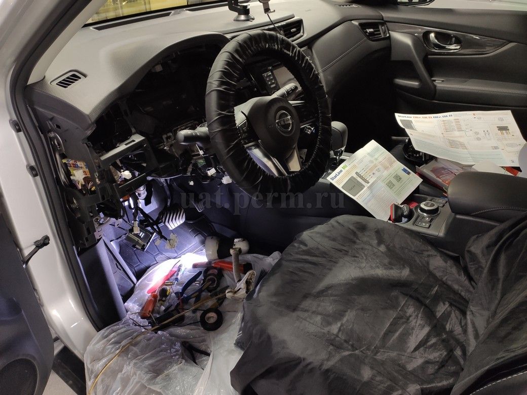 Nissan X-Trail - установка автосигнализации StarLine E96