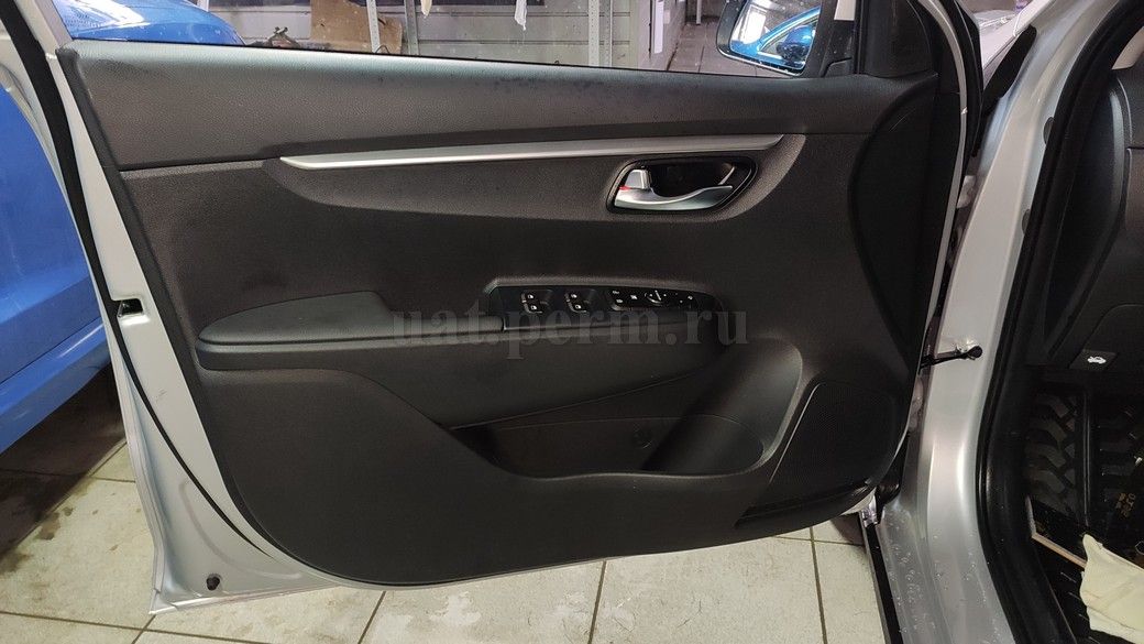 KIA RIO X - шумоизоляция дверей