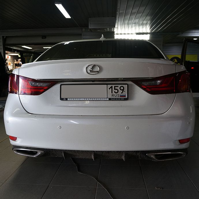 Lexus GS350 - Установка автосигнализации Pandect X-1800BT